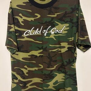 Black and Green Men's Short Sleeve Tee